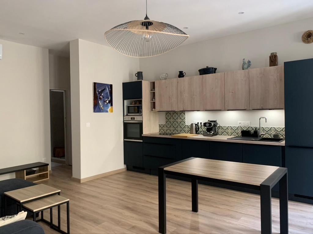Cosy Joliette, Central, Climatise, 2 Chambres, Wifi, Garage Marseille Kültér fotó
